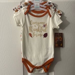 Adorable 3 set bodysuit